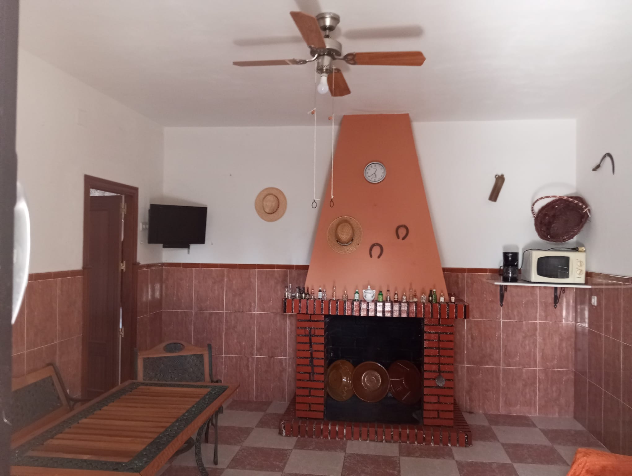 Finca rústica en zona Viñas Nuevas 8