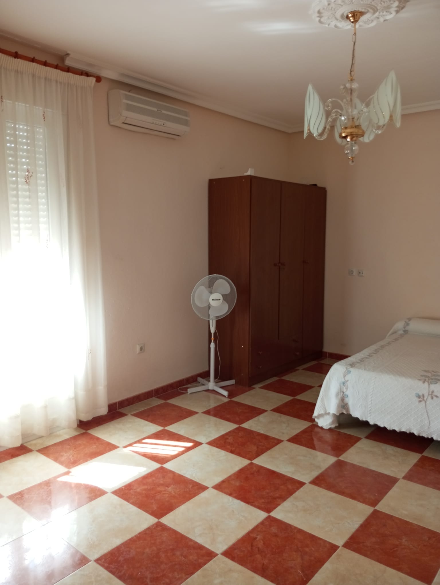 Casa en Calle Picasso 5